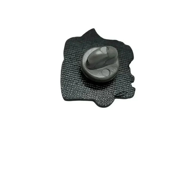 McDonalds European Winston Churchill Enamel Pin Never Have So Few 1997 RARE *1 - Picture 4 of 4